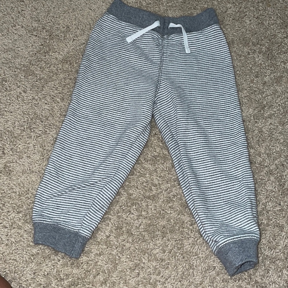 Carter’s joggers 2 pair bundle